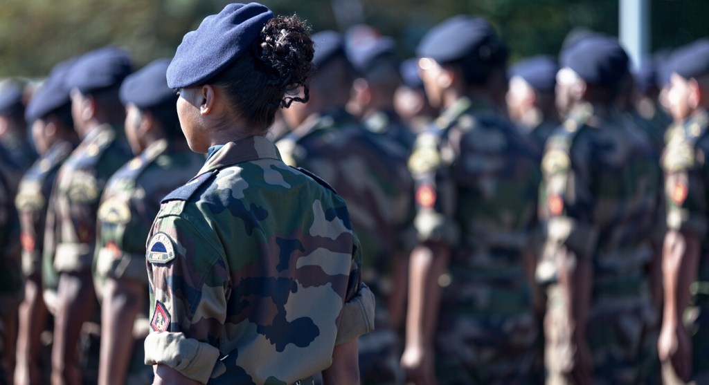 QUE  PENSENT  LES 3ÈME DE  L’ÉVENTUALITÉ D&rsquo;UN RÉTABLISSEMENT DU SERVICE MILITAIRE OBLIGATOIRE&nbsp;?